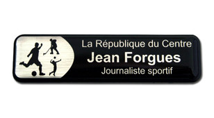 Badges personnalisés Prestige - Bord noir avec fond en argent poli | www.namebadgesinternational.fr